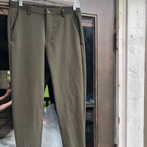 Unipro Olive Qwick-Dry Ankle Zippers pant Size S